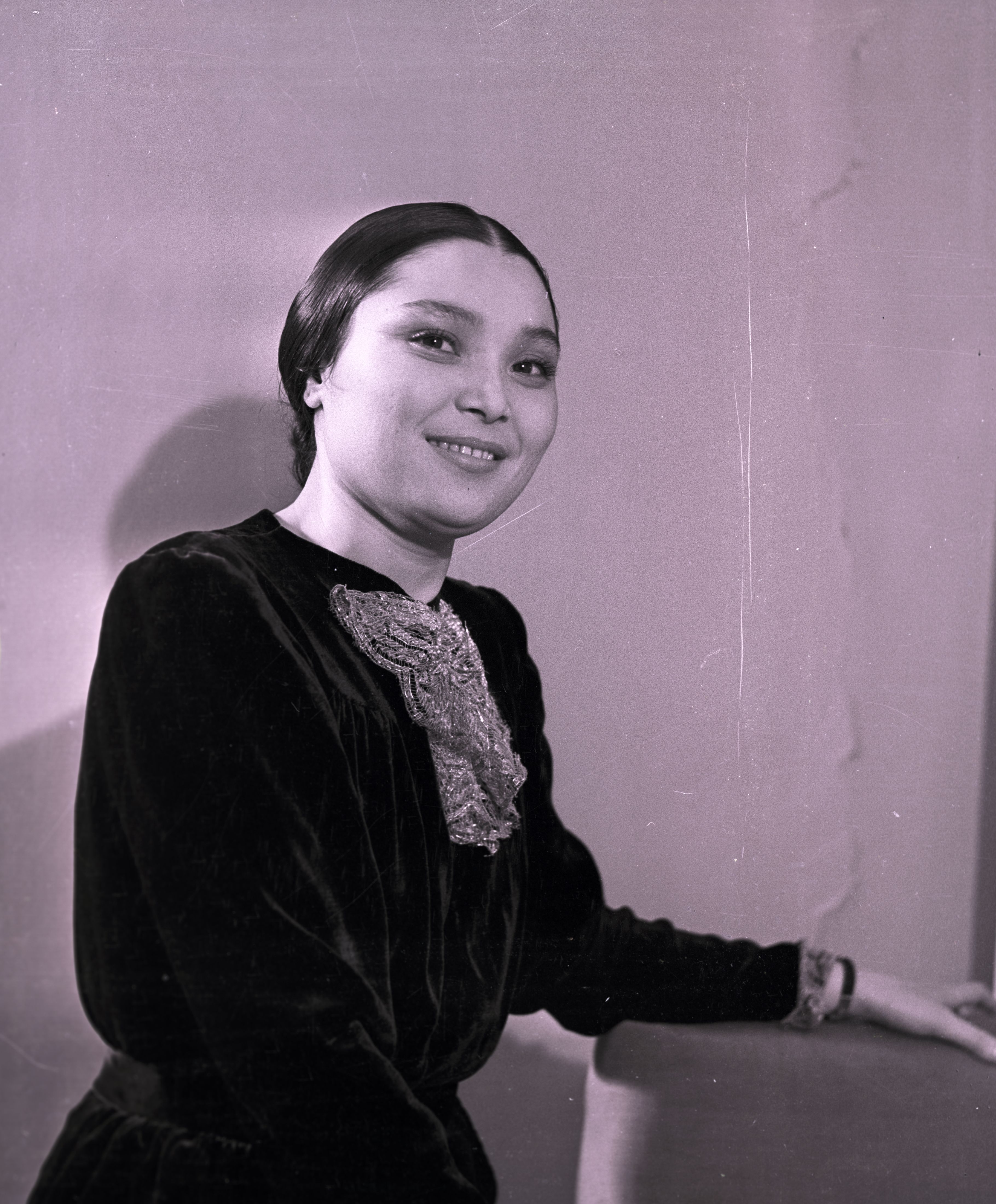 Роза Багланова, народная артистка СССР, во время выступления