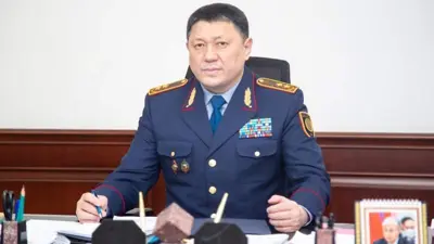 Саденов