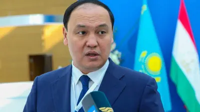 Ербол Карашукеев 