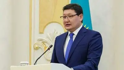 Берик Уали