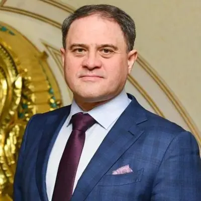 Роман Юрьевич Василенко