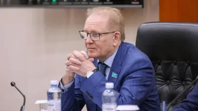 Альберт Рау