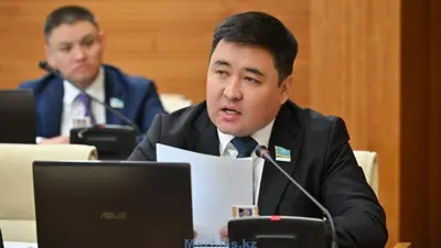 Нартай Сәрсенғалиев