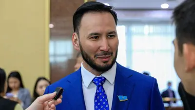 Айдарбек Асанұлы Қожаназаров
