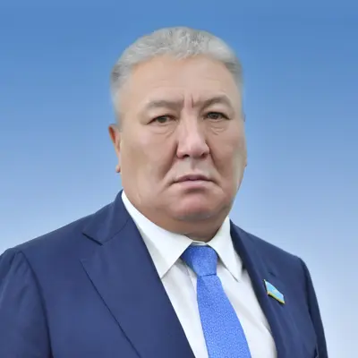 Ulyqbek Shabdanuly Tumashınov  