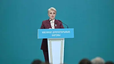 Юлия Кучинская
