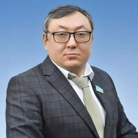 Тансауле Габдыманапович Сериков