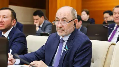 Павел Казанцев