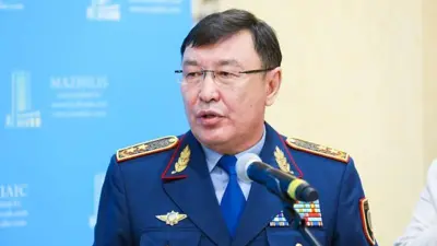 Марат Қожаев
