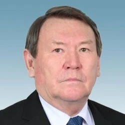 Álibek Ibatýllauly Náýtıev