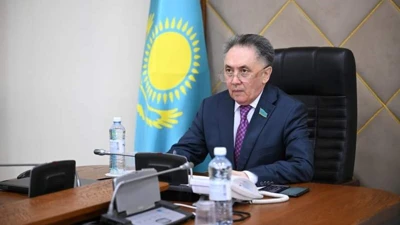 Алтынбек Нухулы