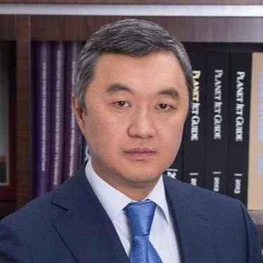 Эдуард Викторович Огай