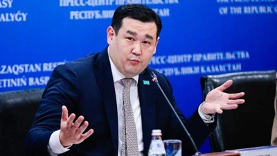 Азат Сиражиддинұлы Сұлтанов 