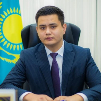 Oljas Aıazbıuly Tóleýov