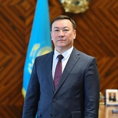 Bolat Tansykbaevıch Abdralıev  
