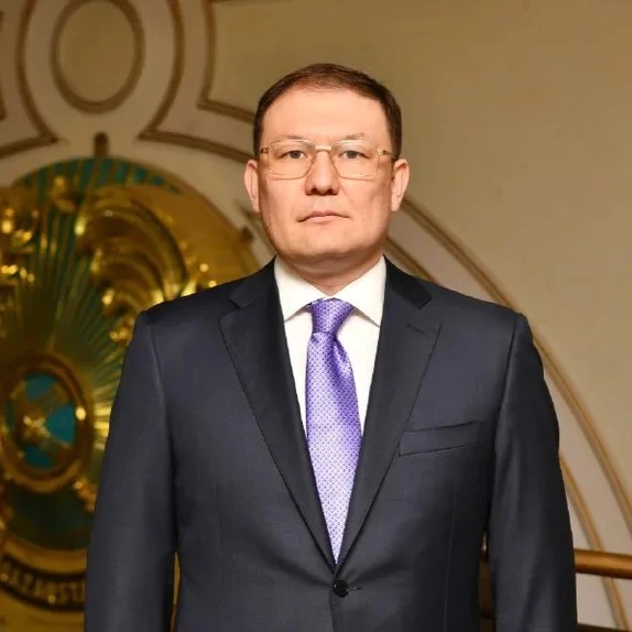 Азамат Сабитович Абдраимов 