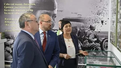 Дәурен Абаев