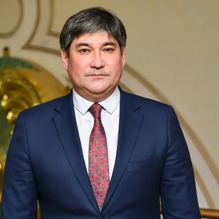 Iskander Júsipuly Aısarıev