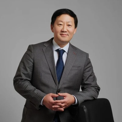 Сергей Михайлович Ли 