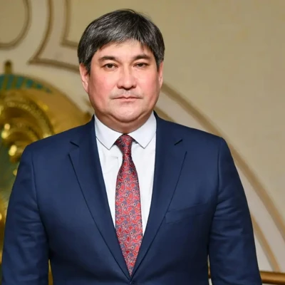 Iskander Júsipuly Aısarıev