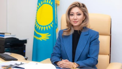 Айжан Адиловна Бижанова 