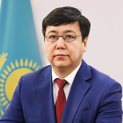 Нуркен Кожамуратович Шарбиев 
