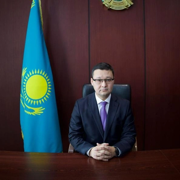Dármenııar Alǵatbekuly Qydyrbek-uly 