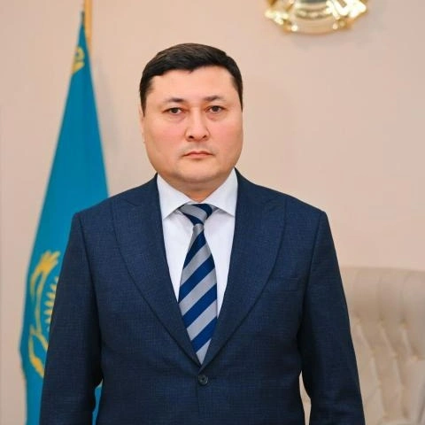  Danııar Qaıyrhanuly Shákárimov
