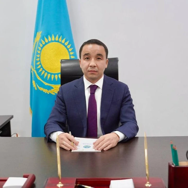 Azamat Esimuly Qapyshev