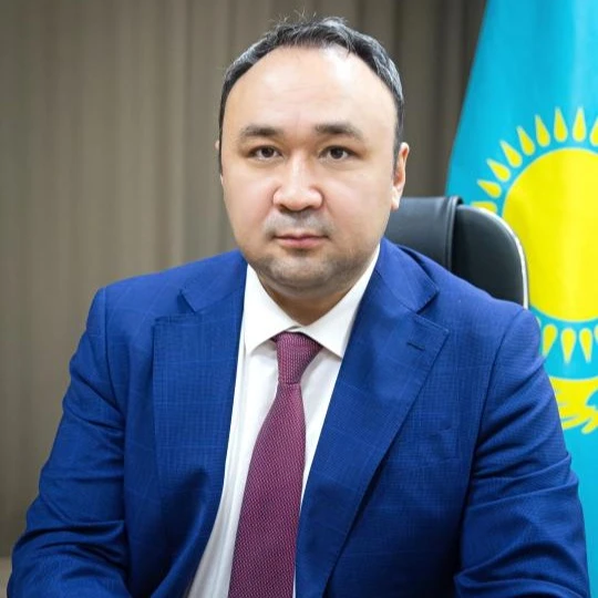 Рустам Нурланович Ахметов 
