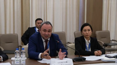 Рустам Нурланович Ахметов 