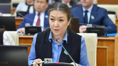 Динара Болатовна Закиева 