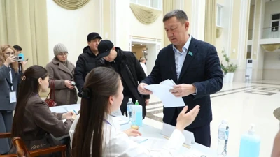 Нуркен Сайфиддинович Кобжанов 