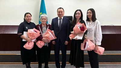 Асылбек Есимканович Есенбаев 