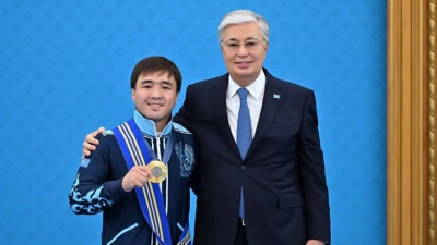 Елдос Бахтыбаевич Сметов