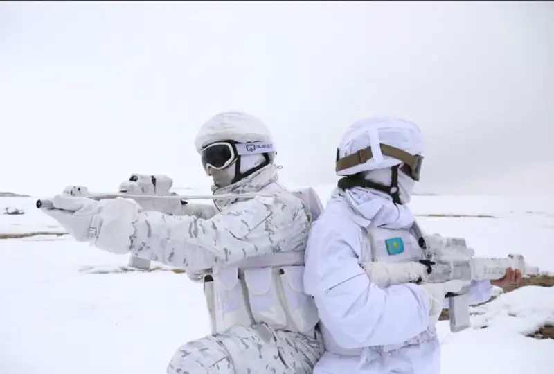 Қозоғистонлик ҳарбийлар Туркиядаги машғулотларда қатнашмоқда