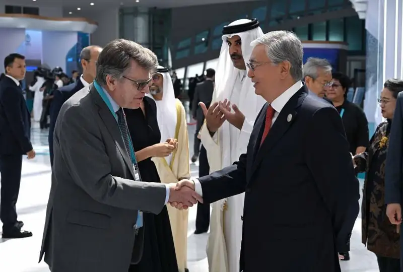 پرەزيدەنت شەتەلدىك ينۆەستورلار كەڭەسىنىڭ جاڭا مۇشەلەرىن تانىستىردى