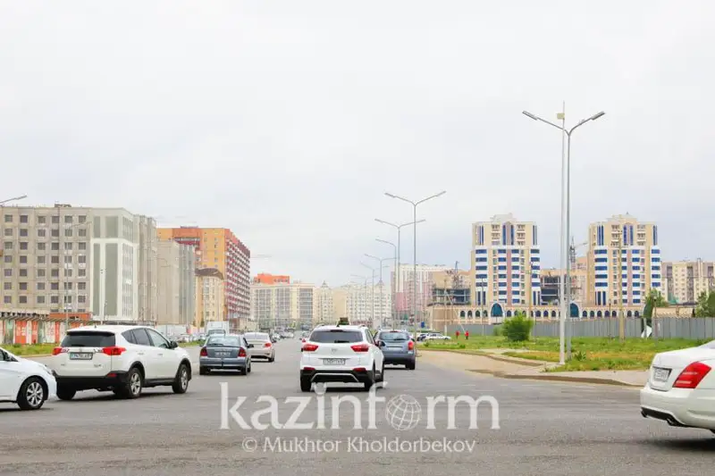 پرەزيدەنت ەلوردانىڭ جاڭا اۋداندارىنىڭ اباتتاندىرىلماعانىن سىنعا الدى