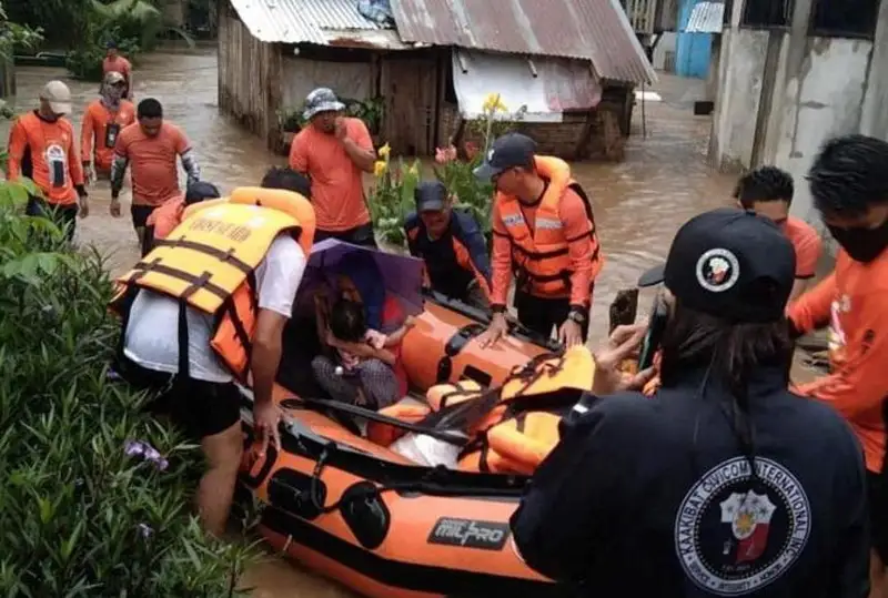 Число погибших от наводнений на Филиппинах возросло до 29