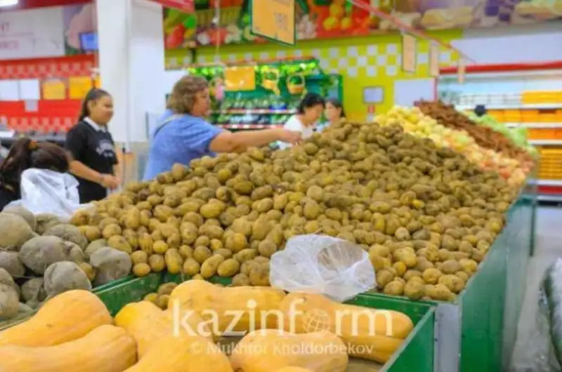 Elimizde keler jylǵa azyq-túlik rezervin satyp alý bastaldy