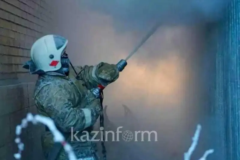Qyzylordada turǵyn úıdegi órtten 48 jastaǵy er adam qaza boldy