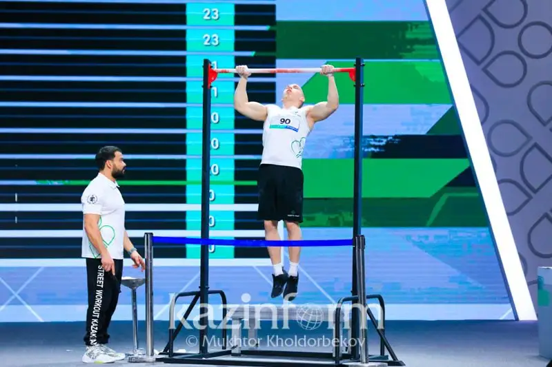 41 раз подтянулся победитель Гранд-финала Tartyl Fest Руслан Фатахов