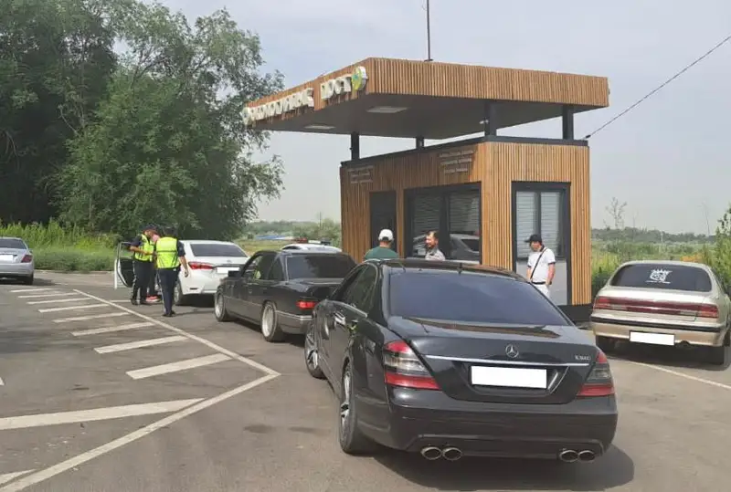 Almatyda kólik ıeleriniń salyqqa bereshegi 4,9 mlrd teńge