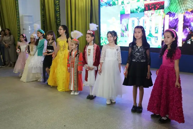 Победителей «Көктем аруы» определили среди детей военнослужащих РгК «Юг»