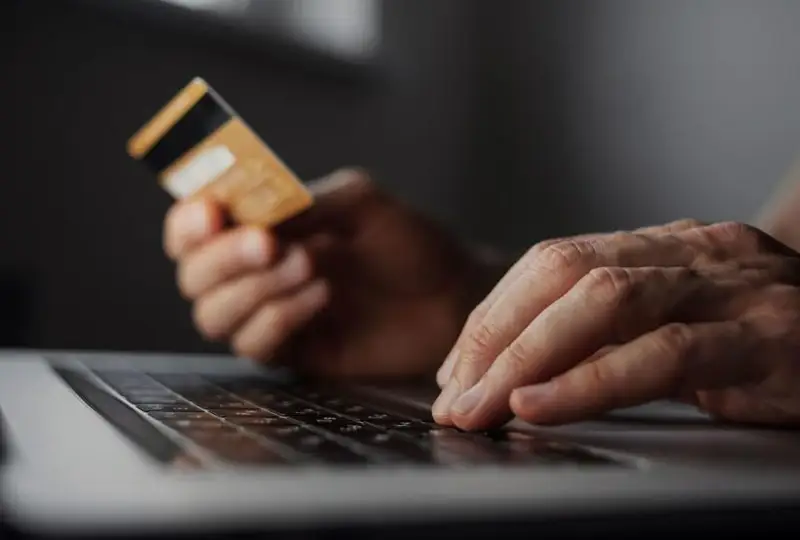 Ущерб от онлайн-мошенничества в США достиг $10 млрд в 2022 году - ФБР