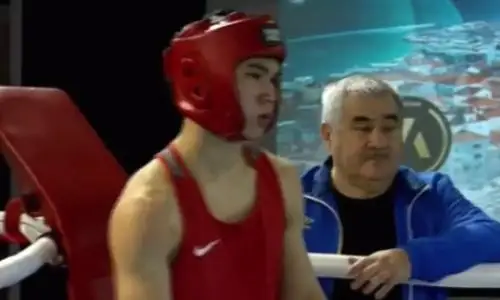 Казахстан проиграл первый бой за «золото» молодежного Кубка мира-2023 по боксу