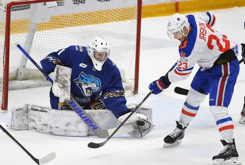 «Барыс» устроил голевую перестрелку с лидером чемпионата КХЛ, но в итоге проиграл