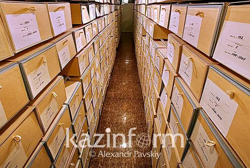 Более 7 тысяч исторических документов привезли в РК в 2022 году