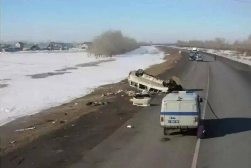 استانا ماڭىنداعى اۆتوجولدا 4 ادام قازا بولدى