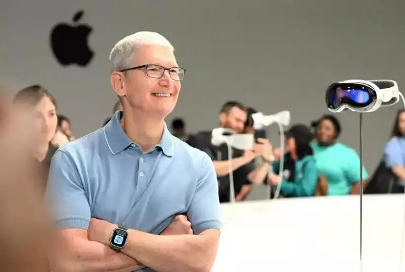 Apple компаниясининг қиймати 3 триллион доллардан ошди